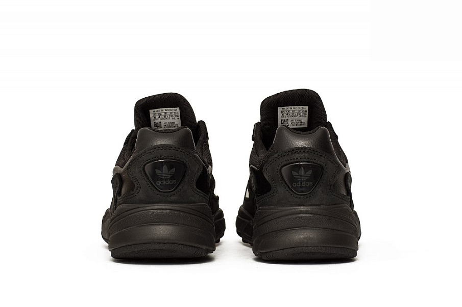 Фото № 5 с приближением к товару «‎Adidas Originals Falcon Black»