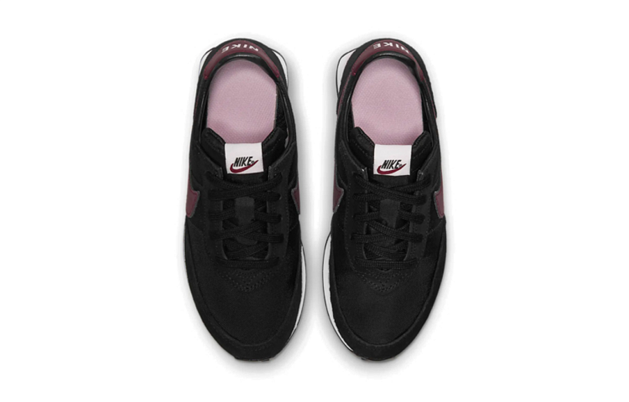 Фото № 4 с приближением к товару «‎(BP)Nike Waffle Trainer 2 Sneakers BlackRed»