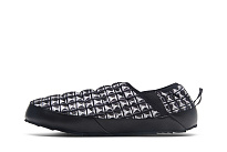 Фото № 4 с приближением к товару «‎Supreme x The North Face Traction Mule Black Studded Print»