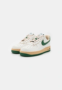 Фото № 4 с приближением к товару «‎AIR FORCE 1 07»