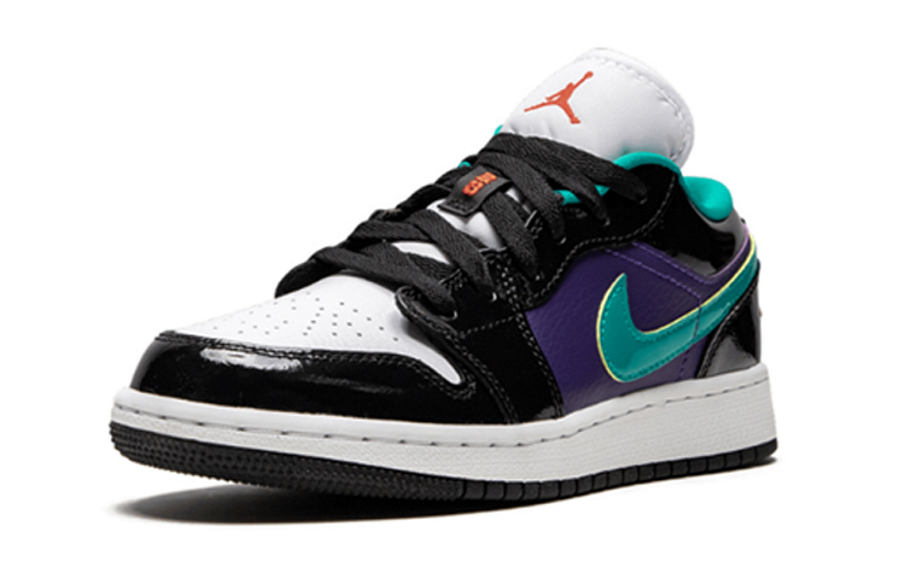 Фото № 2 с приближением к товару «‎Jordan 1 Low Black Court Purple Turbo Green (GS) BlackWhiteCourt PurpleTurbo Green»
