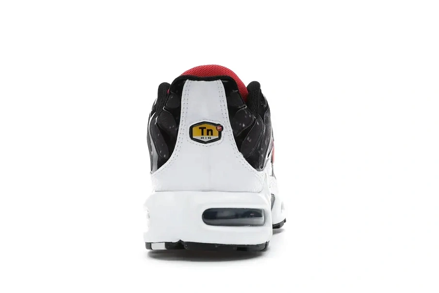 Фото № 4 с приближением к товару «‎Nike Air Max Plus Supernova (2020)»