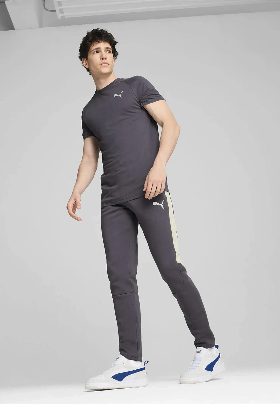 Фото № 2 с приближением к товару «‎REBOUND »