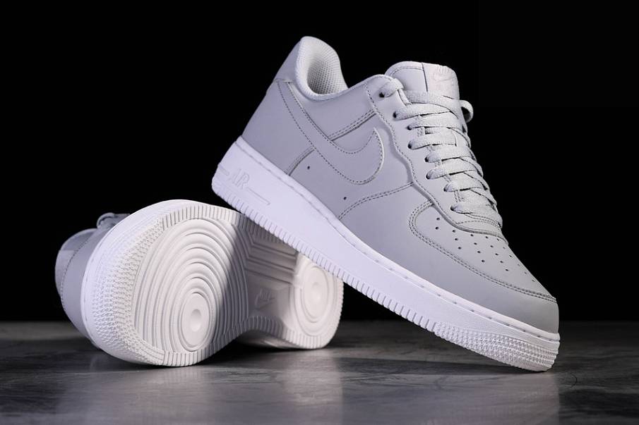 Фото № 2 с приближением к товару «‎Nike Air Force 1 ’07 Wolf »