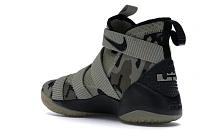Фото № 6 с приближением к товару «‎Nike LeBron Zoom Soldier 11 Camo»