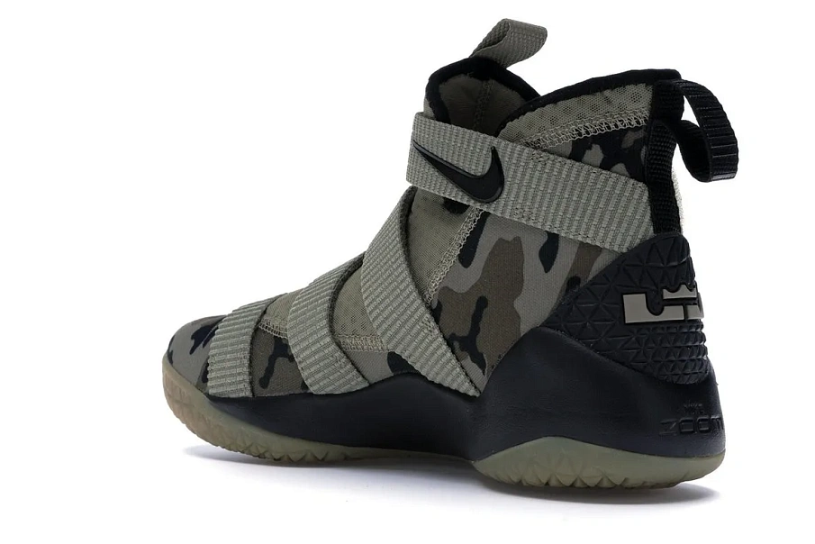 Фото № 6 с приближением к товару «‎Nike LeBron Zoom Soldier 11 Camo»