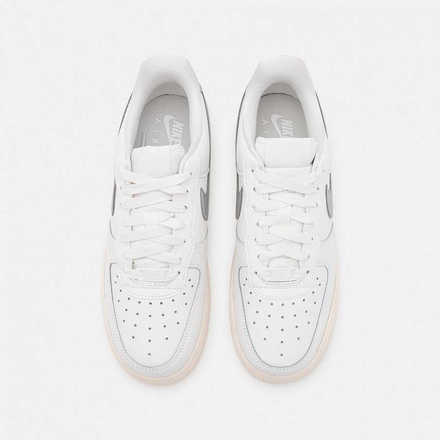 Фото № 5 с приближением к товару «‎Nike W Air Force 1 07 Ess Trnd »