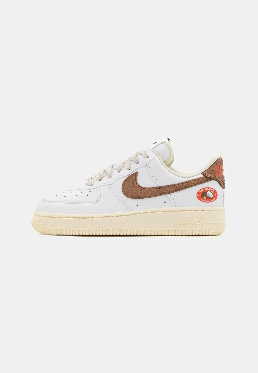 Фото № 1 с приближением к товару «‎AIR FORCE 1 07»
