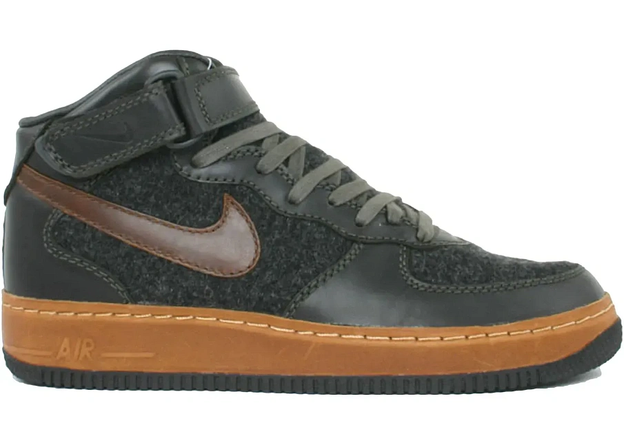 Фото № 1 с приближением к товару «‎Nike Air Force 1 Mid Inside Out Black Sable Green»