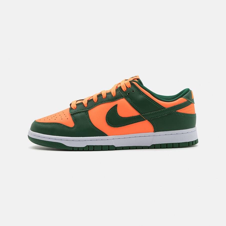 Фото № 1 с приближением к товару «‎Nike Dunk Retro »