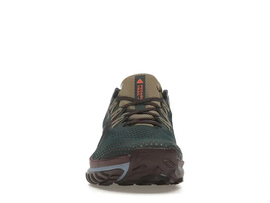 Фото № 2 с приближением к товару «‎Nike React Pegasus Trail 4»