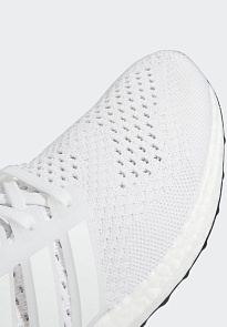 Фото № 5 с приближением к товару «‎Adidas Ultra »