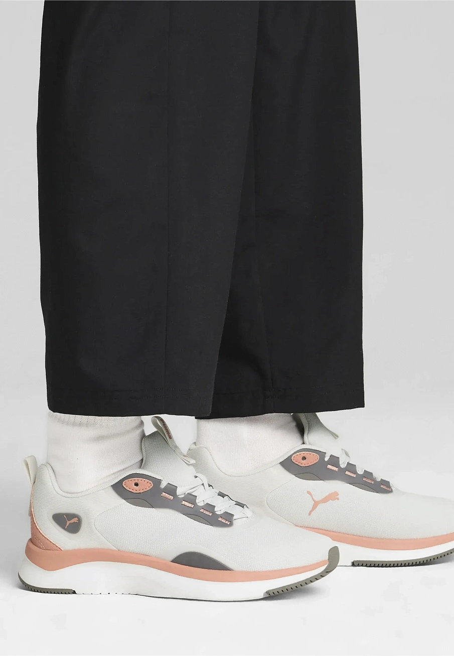 Фото № 1 с приближением к товару «‎SOFTRIDE ORLA SNEAKERS»