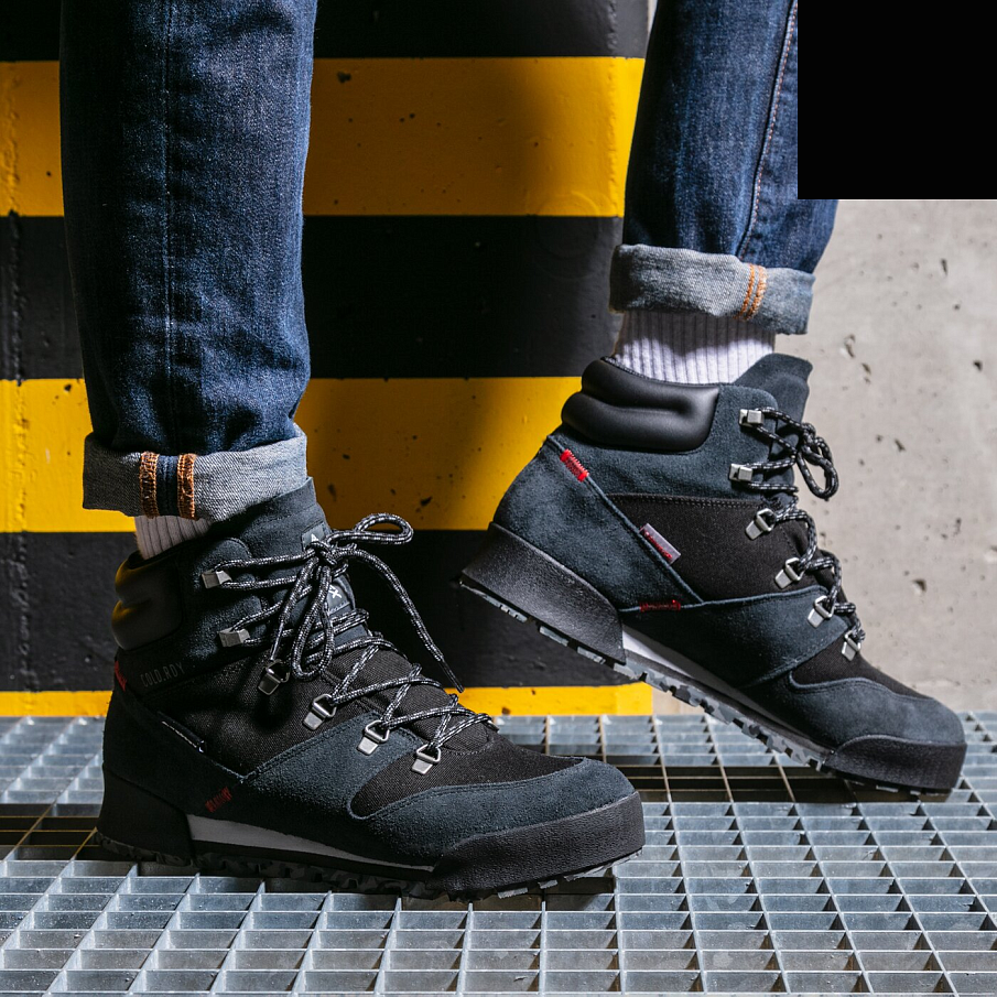 Фото № 3 с приближением к товару «‎adidas Terrex Snowpitch C.Rdy Black»