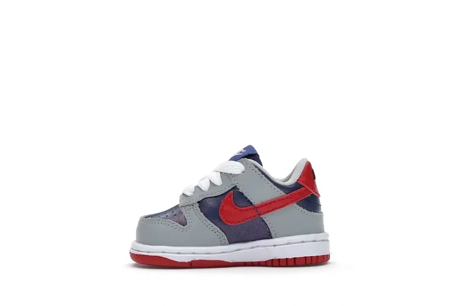 Фото № 3 с приближением к товару «‎Nike Dunk Low»
