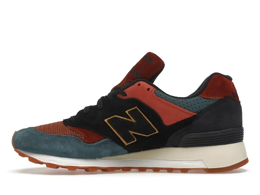 Фото № 3 с приближением к товару «‎New Balance 577»
