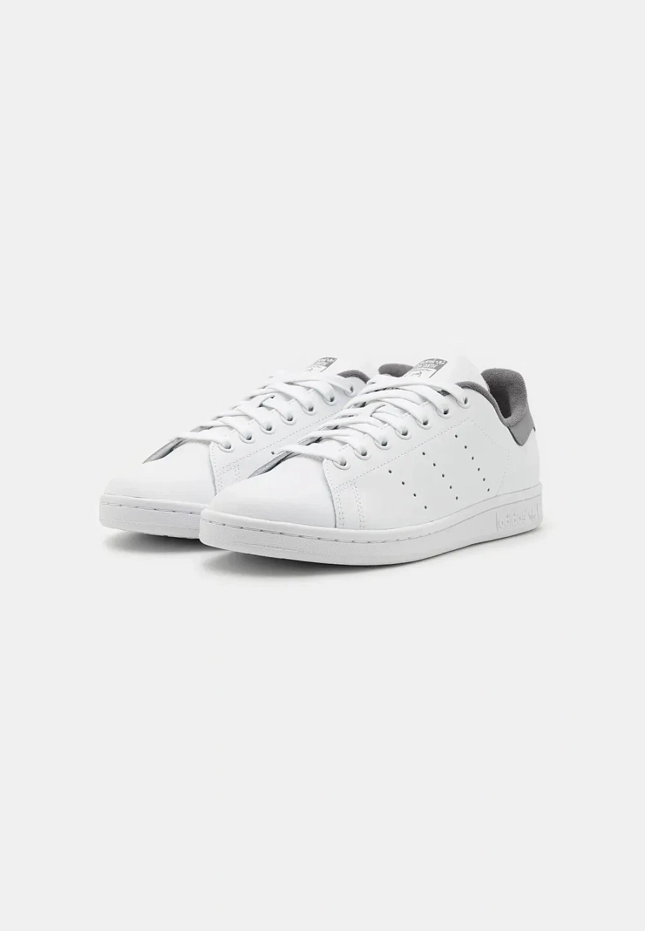 Фото № 2 с приближением к товару «‎STAN SMITH UNISEX»