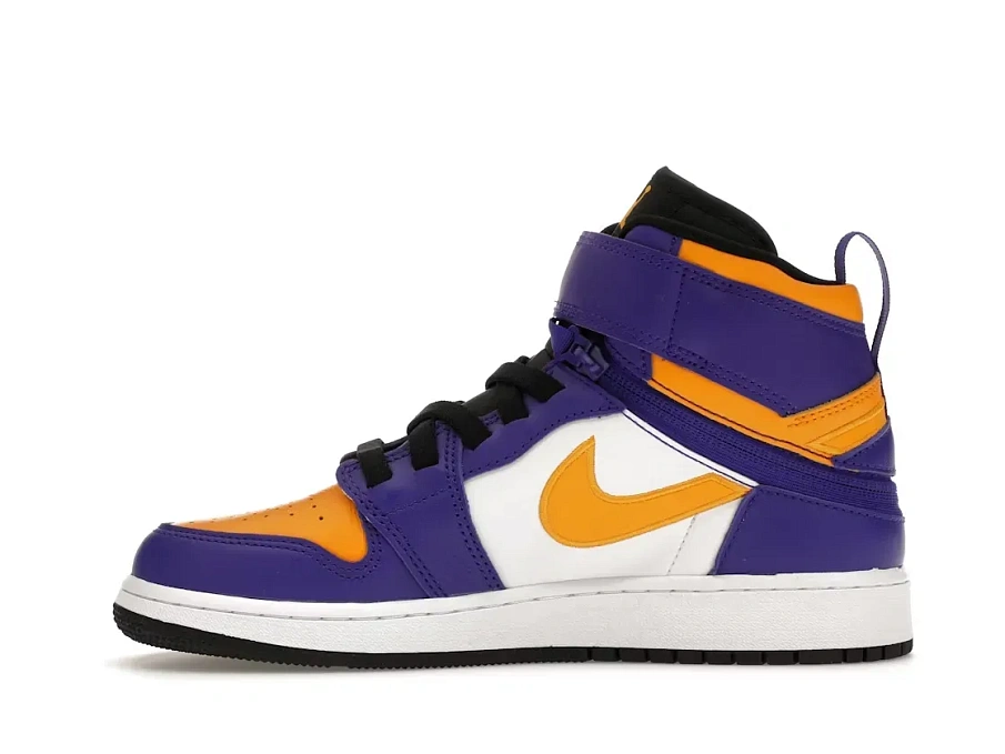 Фото № 3 с приближением к товару «‎Jordan 1 High FlyEase»