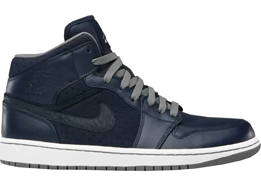 Фото № 1 с приближением к товару «‎Jordan 1 Phat Mid Obsidian Cool Grey»