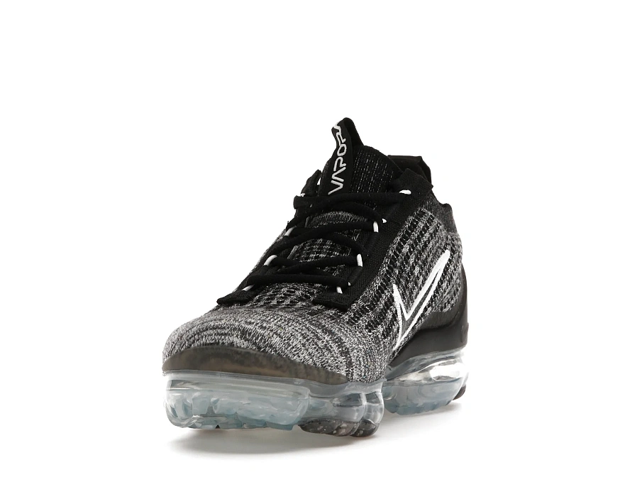 Фото № 4 с приближением к товару «‎Nike Air VaporMax 2021 FK Oreo »