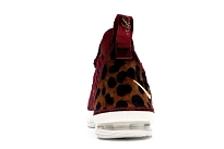Фото № 4 с приближением к товару «‎Nike LeBron 16»
