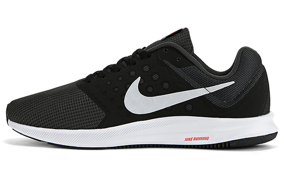 Фото № 1 с приближением к товару «‎Nike Downshifter 7 BlackWhite»