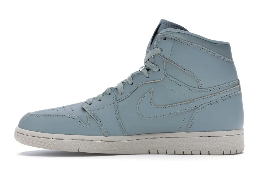 Фото № 3 с приближением к товару «‎Jordan 1 Retro High Mica Green Desert Sand»