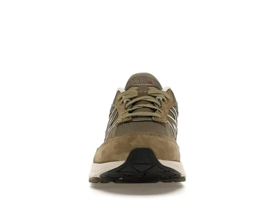 Фото № 2 с приближением к товару «‎New Balance 990v6»