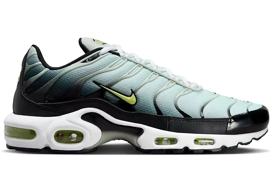Фото № 1 с приближением к товару «‎Nike Air Max Plus»