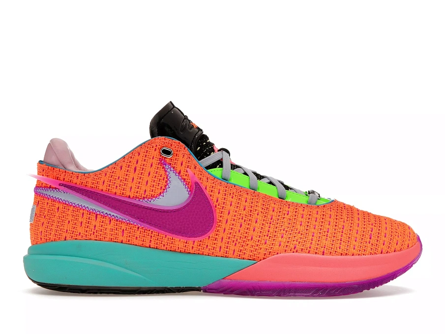 Фото № 1 с приближением к товару «‎Nike LeBron 20 Chosen 1»