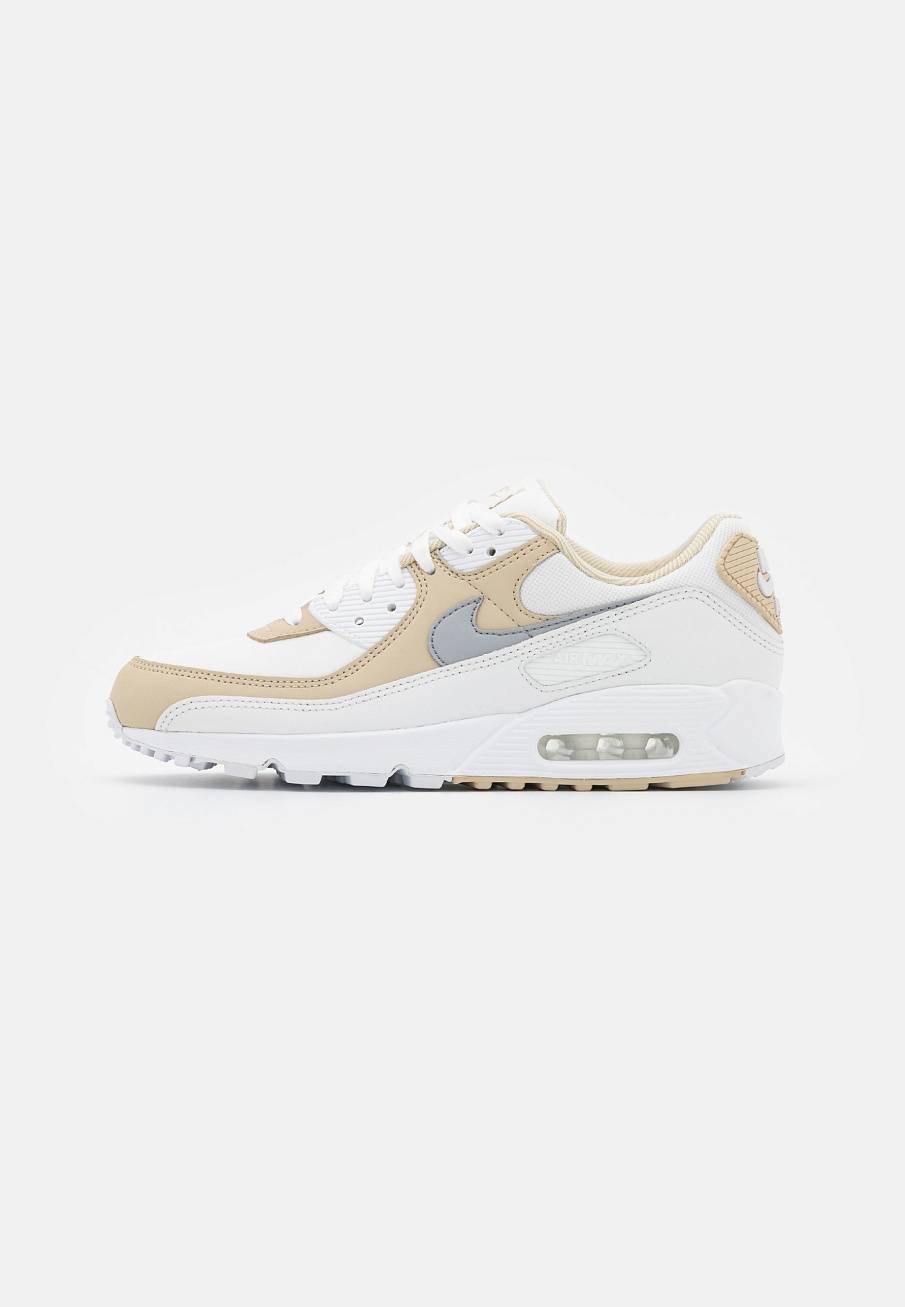 Фото № 1 с приближением к товару «‎Nike Air Max 90 »