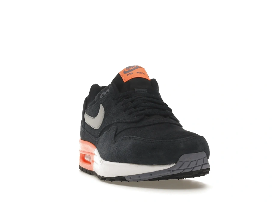 Фото № 3 с приближением к товару «‎Nike Air Max 1 Dark Obsidian Atomic Orange»