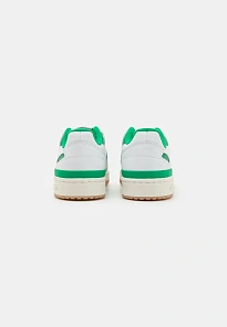 Фото № 3 с приближением к товару «‎FORUM LOW CLASSIC»