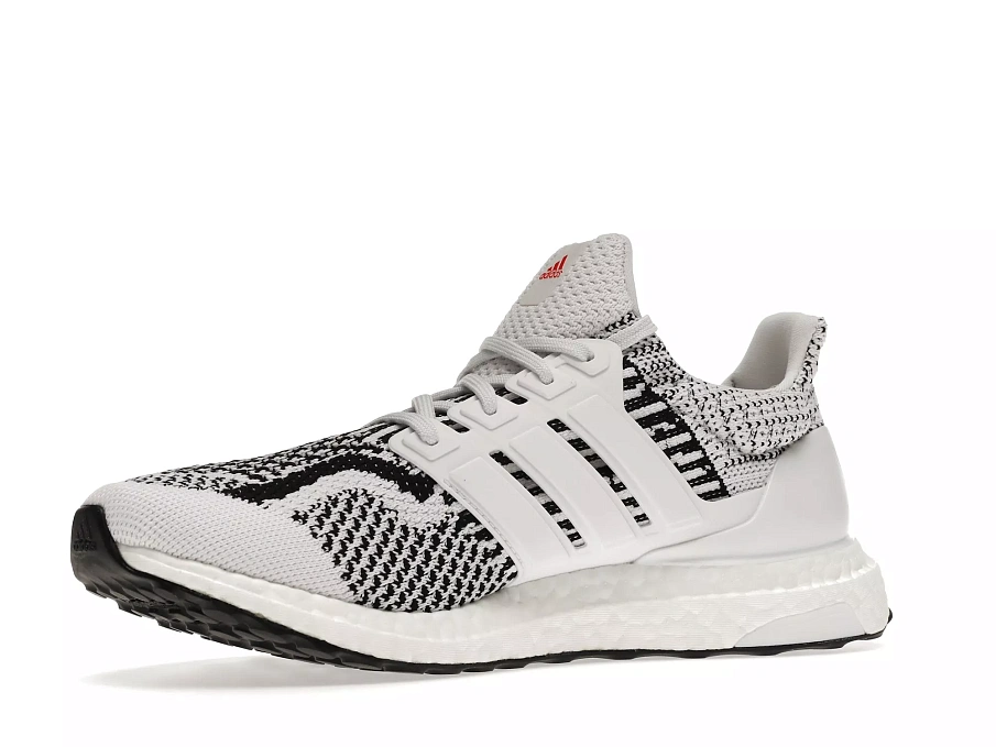 Фото № 3 с приближением к товару «‎adidas Ultra Boost DNA 5.0 Zebra»