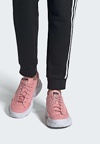 Фото № 1 с приближением к товару «‎Adidas Kiellor Shoes »
