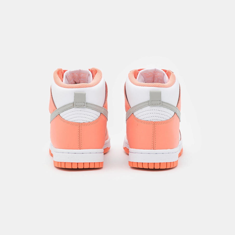 Фото № 4 с приближением к товару «‎Nike Dunk »