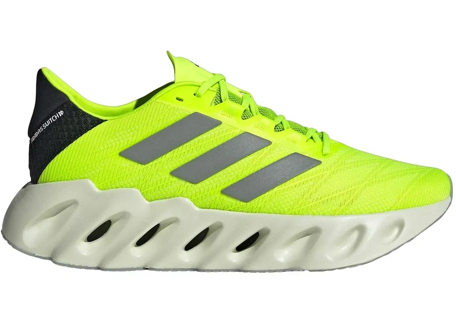 Фото № 1 с приближением к товару «‎adidas Switch FWD 2»