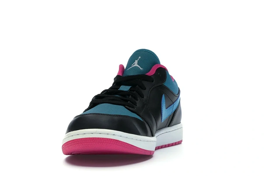 Фото № 4 с приближением к товару «‎Jordan 1 Low South Beach»