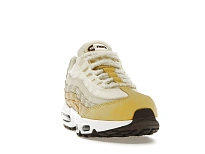 Фото № 2 с приближением к товару «‎Nike Air Max 95 Saturn Gold Alabaster »