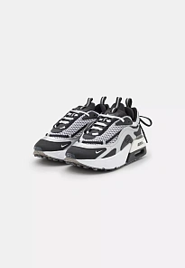 Фото № 1 с приближением к товару «‎W AIR MAX FURYOSA »