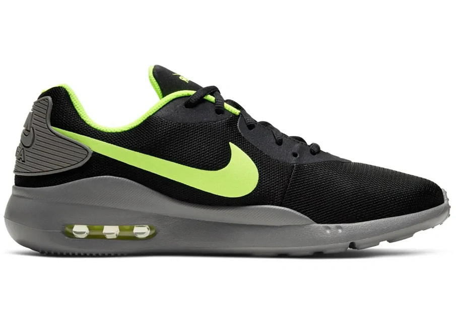 Фото № 1 с приближением к товару «‎Nike Air Max Oketo Black Volt»