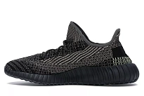 Фото № 6 с приближением к товару «‎adidas Yeezy Boost 350 V2 Yecheil (Reflective)»