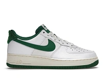 Фото № 1 с приближением к товару «‎Nike Air Force 1 Low 07 White Pine Green»