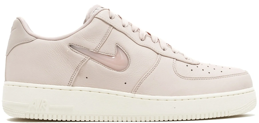 Фото № 1 с приближением к товару «‎Nike Air Force 1 Low Jewel Silt Red»