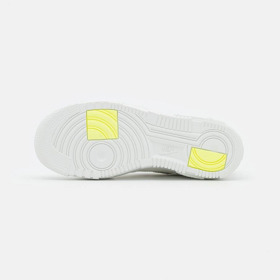 Фото № 5 с приближением к товару «‎Nike Air Force 1 Pixel »