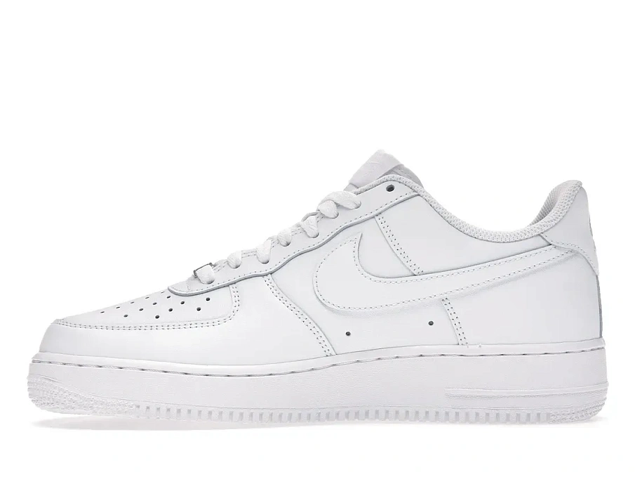 Фото № 3 с приближением к товару «‎Nike Air Force 1 Low '07 White»