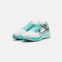 Фото № 1 с приближением к товару «‎Nike Air Zoom Pegasus 38»