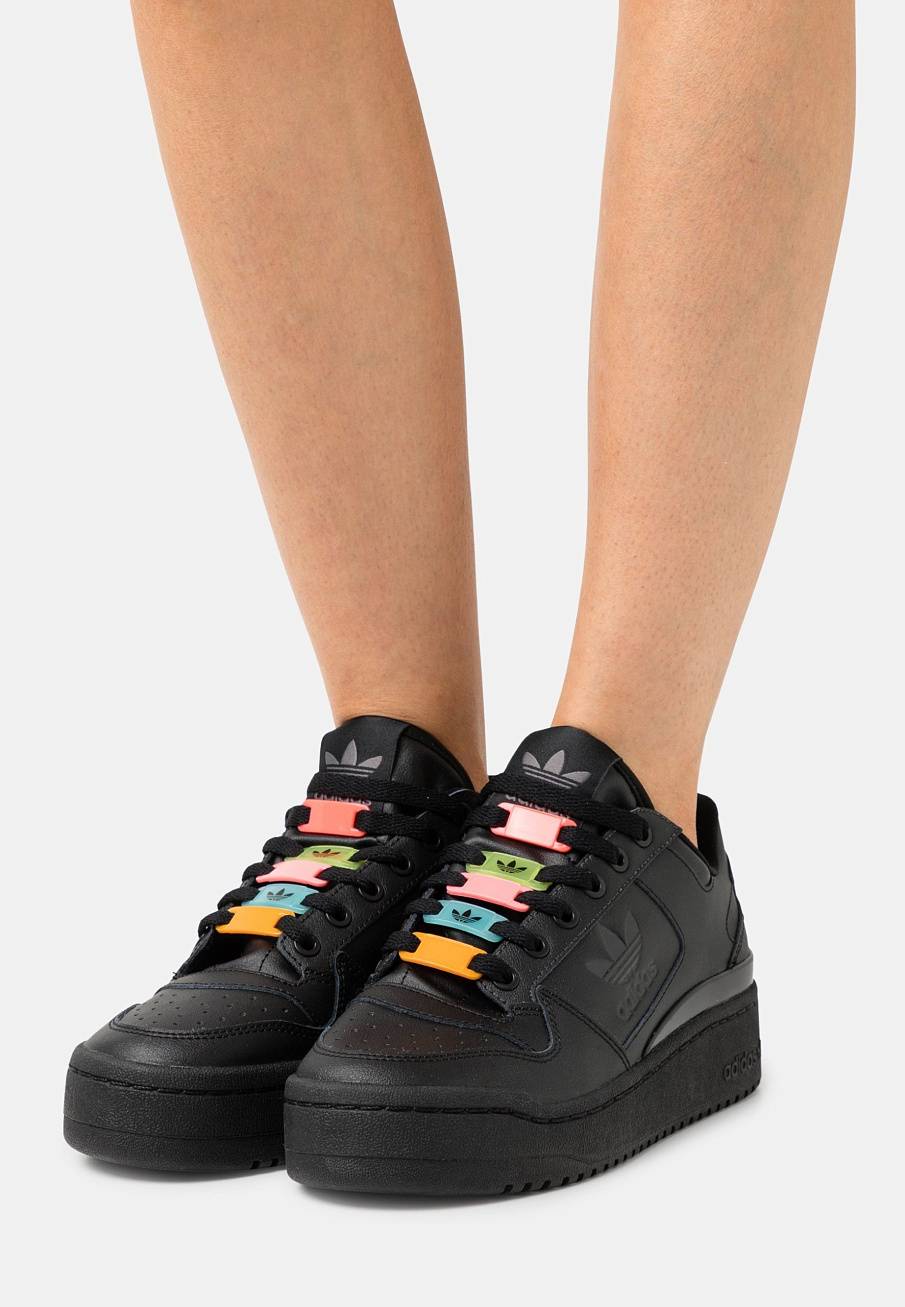 Фото № 2 с приближением к товару «‎Adidas Forum Bold »