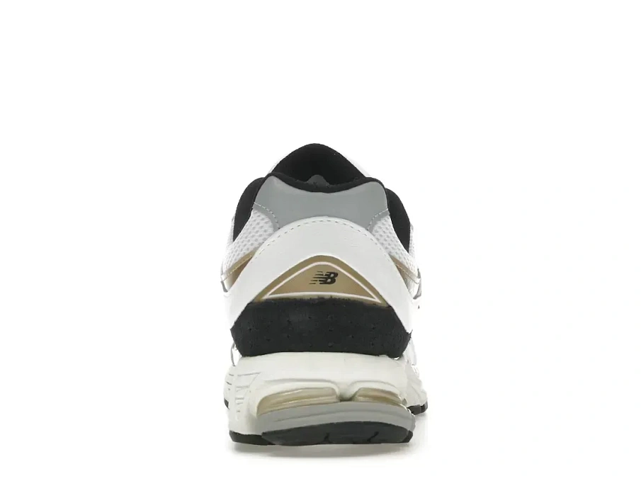 Фото № 4 с приближением к товару «‎New Balance 2002R»