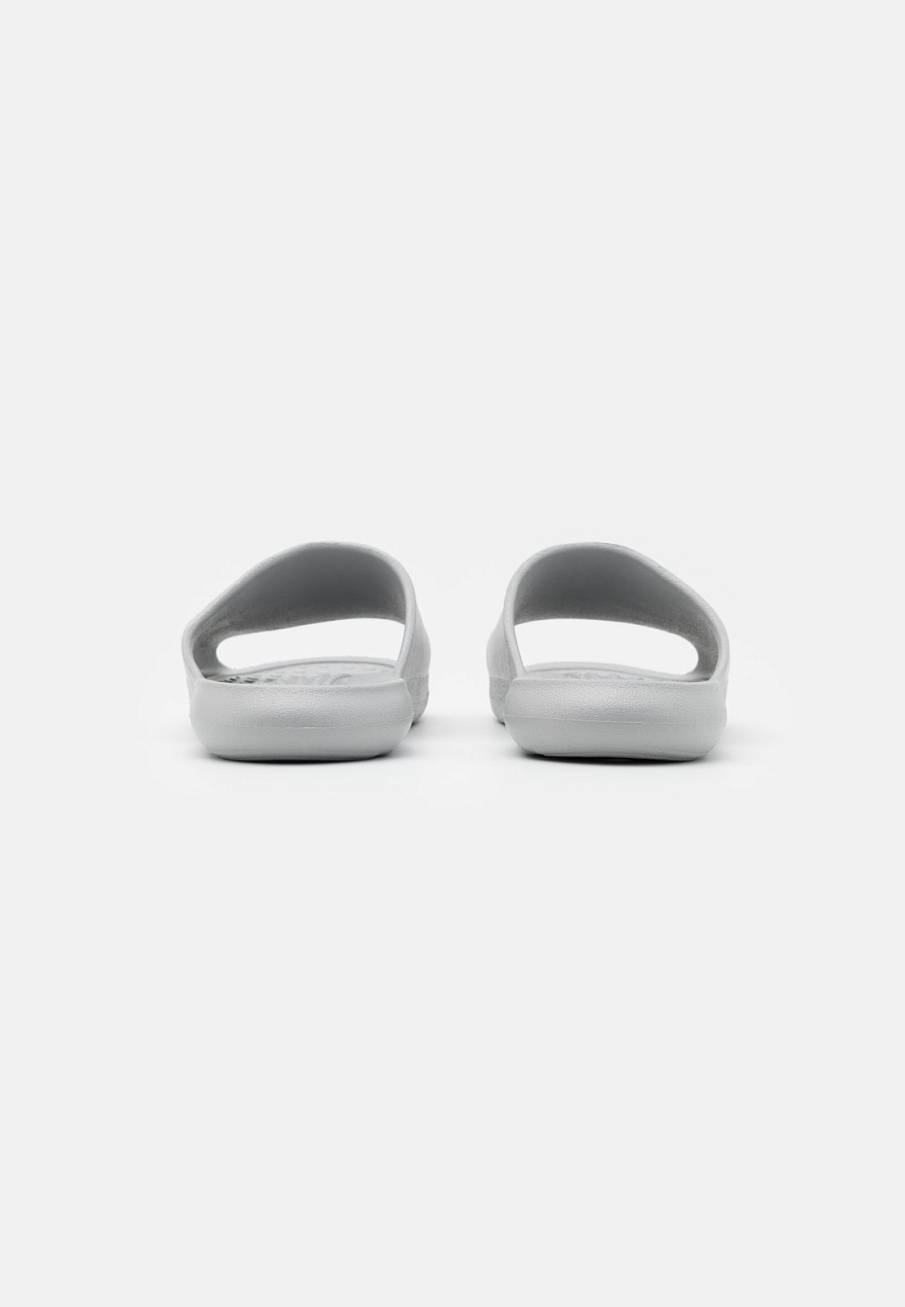Фото № 2 с приближением к товару «‎Nike Victori One Shower Slide »